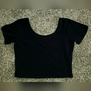 Miami Style | Fitted Crop Top with U-Neckline